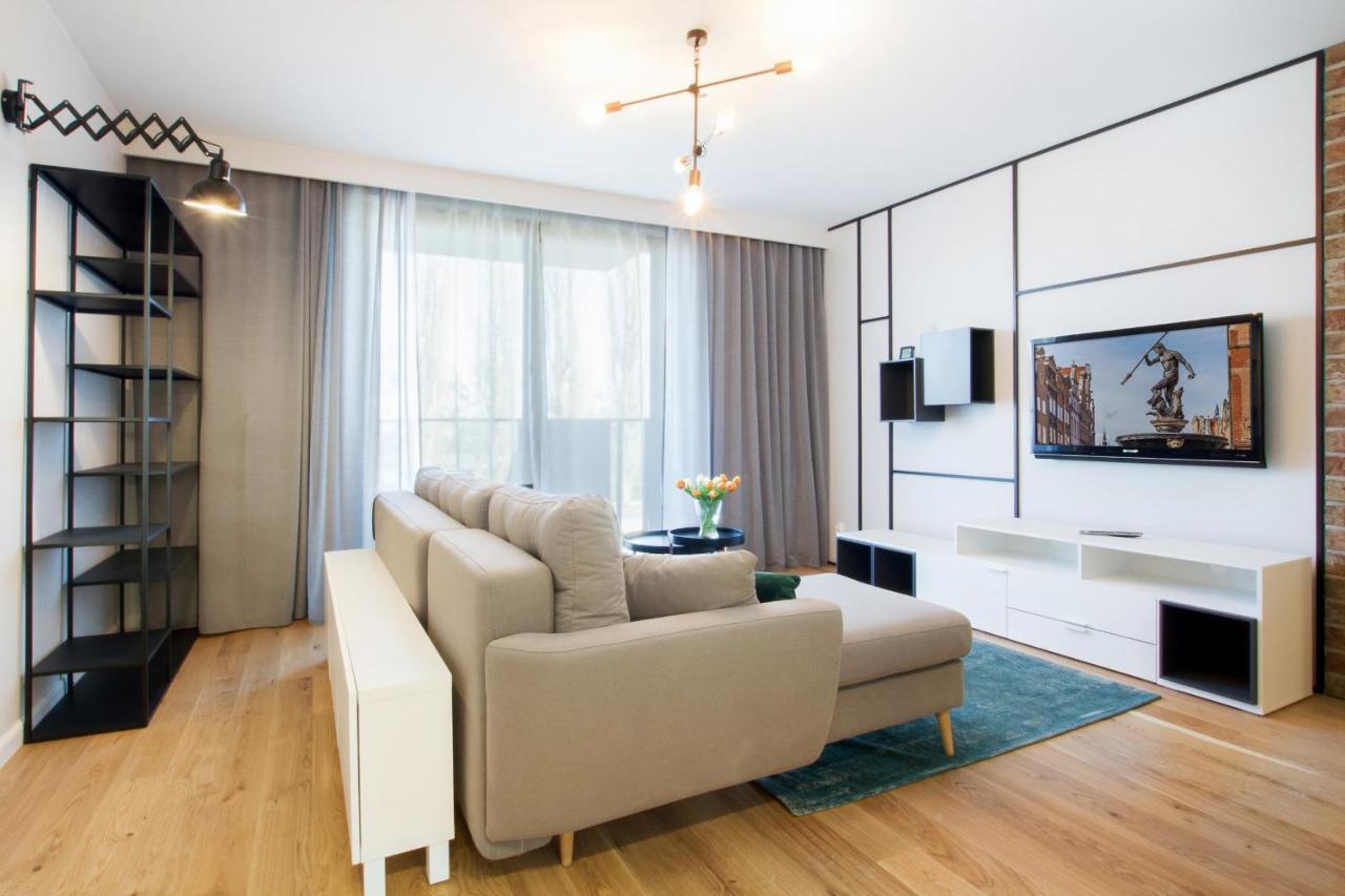 Front Park Sadowa With Parking By Renters Apartamento