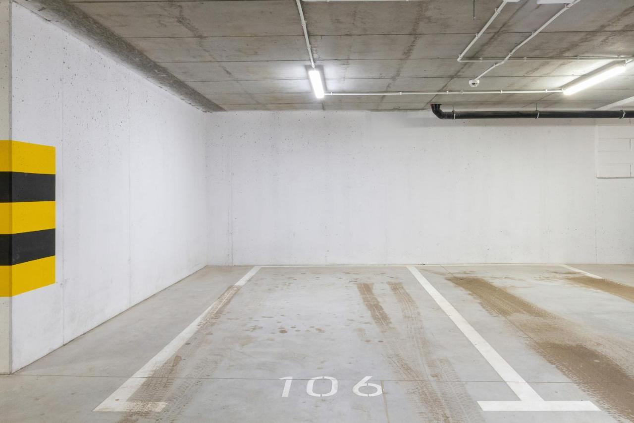 Apartament Front Park Sadowa With Parking By Renters *